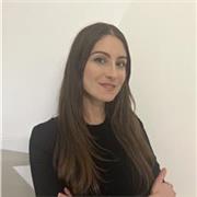 Sei alla ricerca di un insegnante professionale e appassionato? Non esitare a contattarmi!